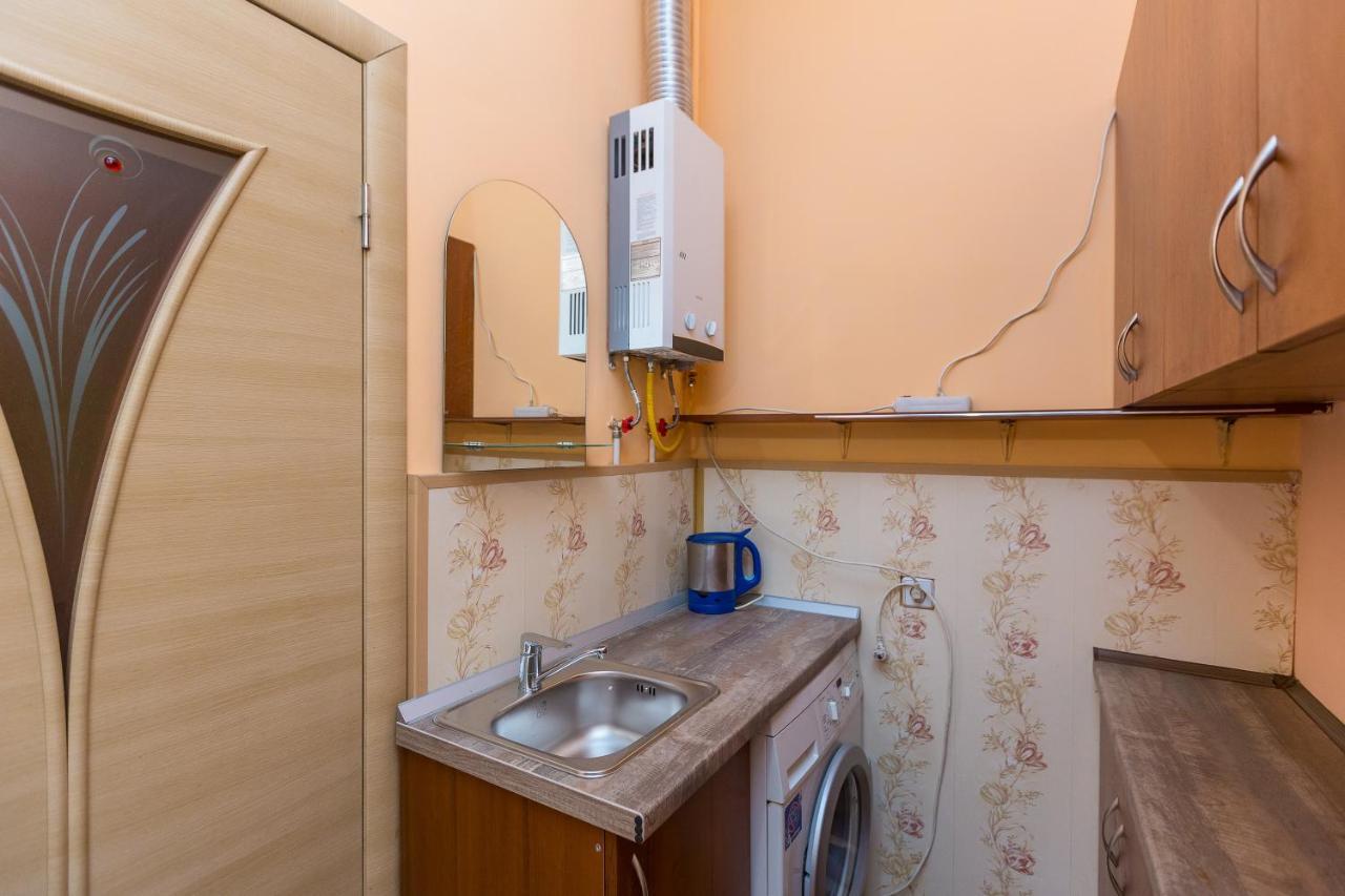 Квартира В Центрі Подобово На Вулиці Коперника 26 Біля Палацу Мистецтв Lviv Eksteriør bilde