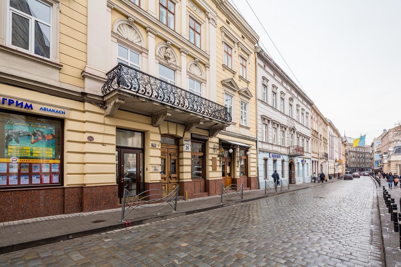 Квартира В Центрі Подобово На Вулиці Коперника 26 Біля Палацу Мистецтв Lviv Eksteriør bilde